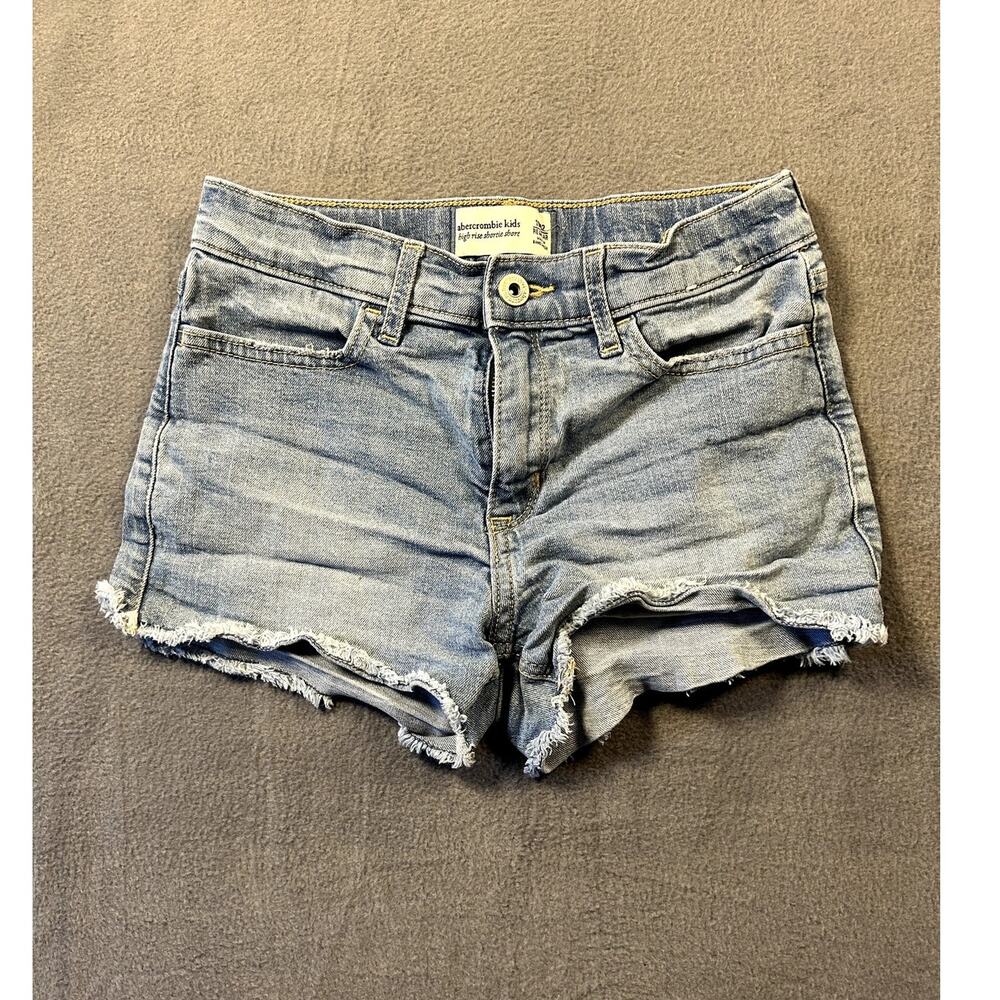 Abercrombie Kids Girls 11/12 Light Wash High Rise Distressed Fray Denim Shorts